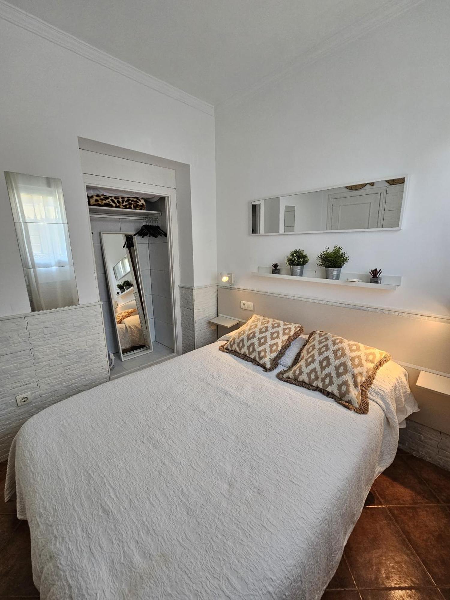 Appartamento Pedregalejo Beach House Málaga Esterno foto